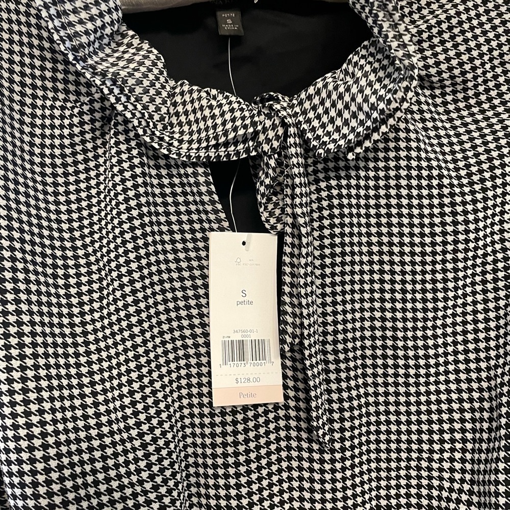 New - BR chiffon dress - Picture 3 of 5